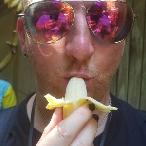 Meet your Posher, John